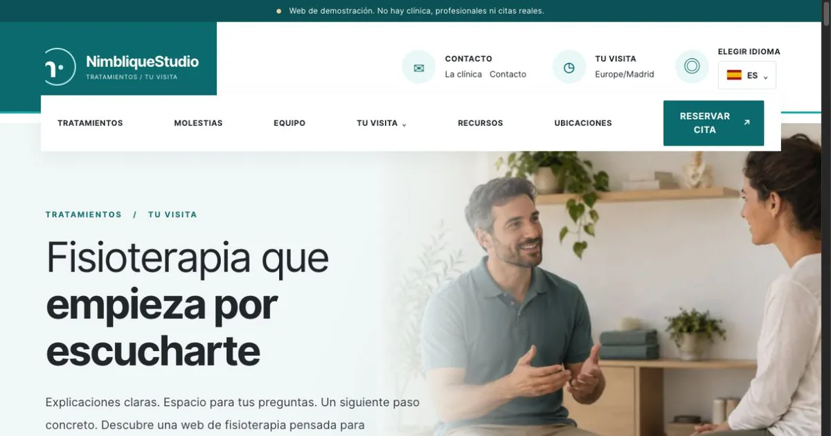 Web de clínica con navegación por tratamientos y acceso al recorrido de cita.